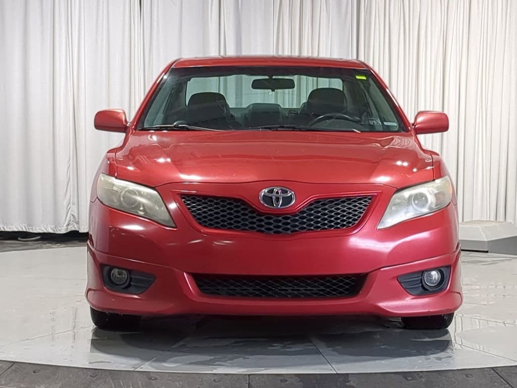 Thumbnail: 2011 Toyota Camry - 20