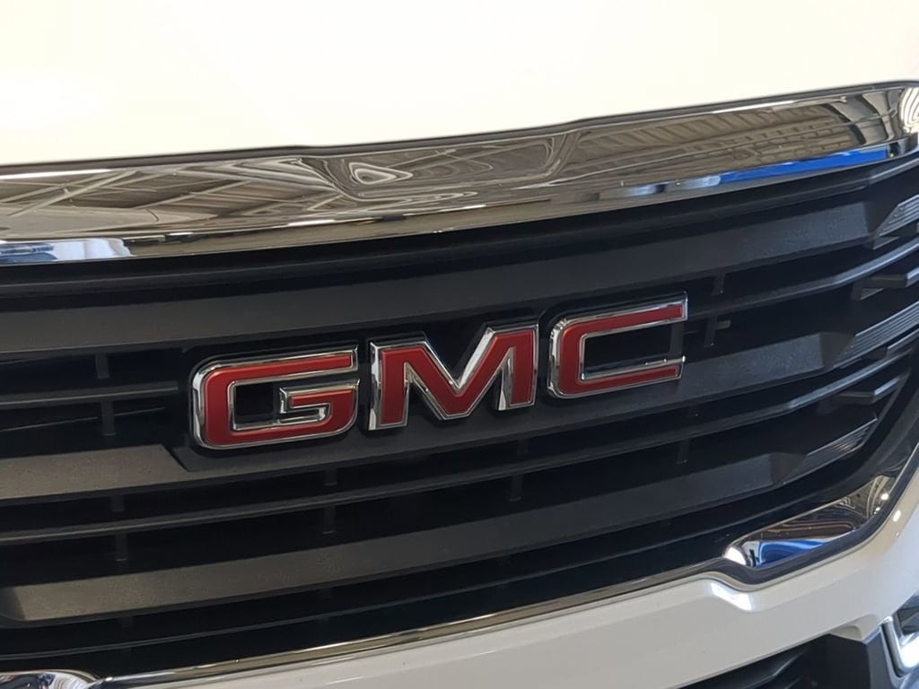 Thumbnail: 2023 GMC Terrain - 15
