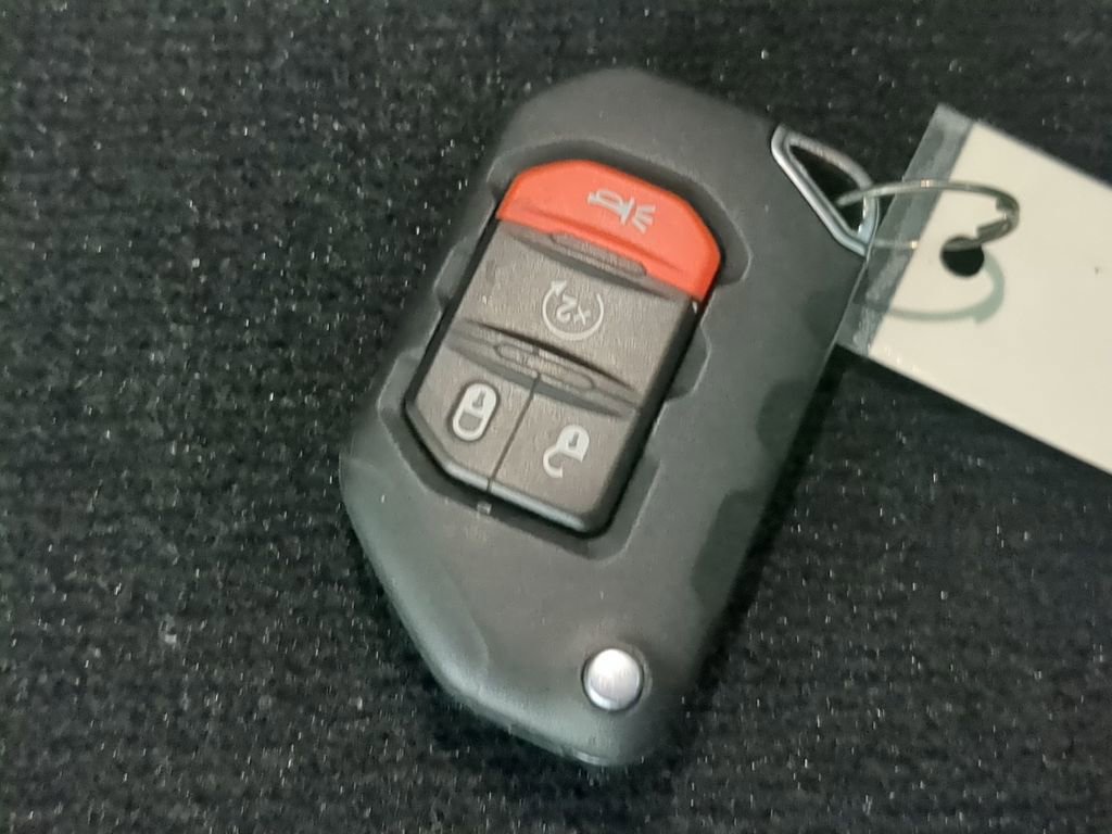 Thumbnail: 2024 Jeep Wrangler - 45