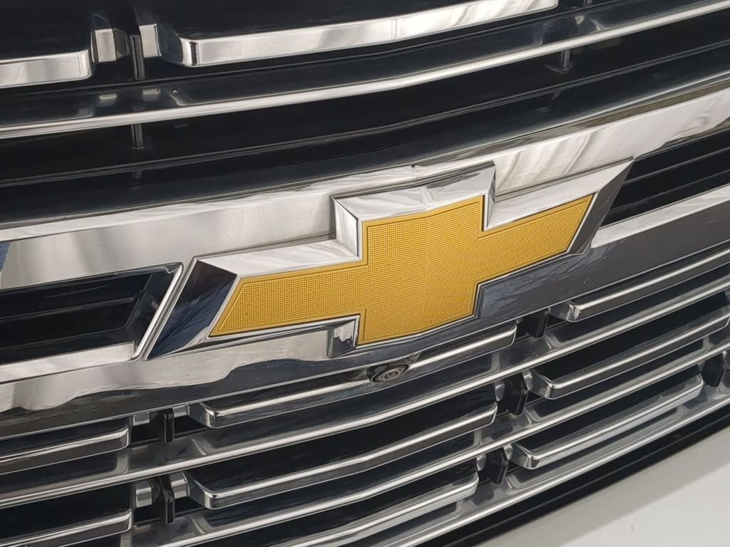 Thumbnail: 2023 Chevrolet Tahoe - 14