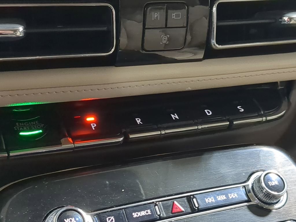 Thumbnail: 2023 Lincoln Nautilus - 37