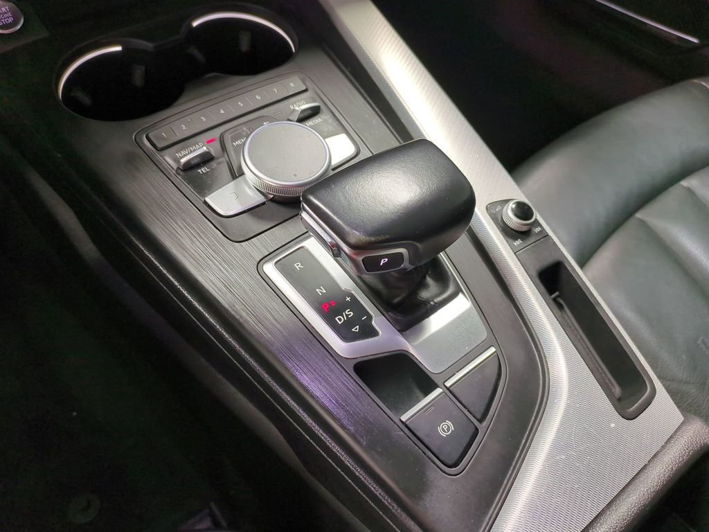 2017 Audi A4 Premium 37