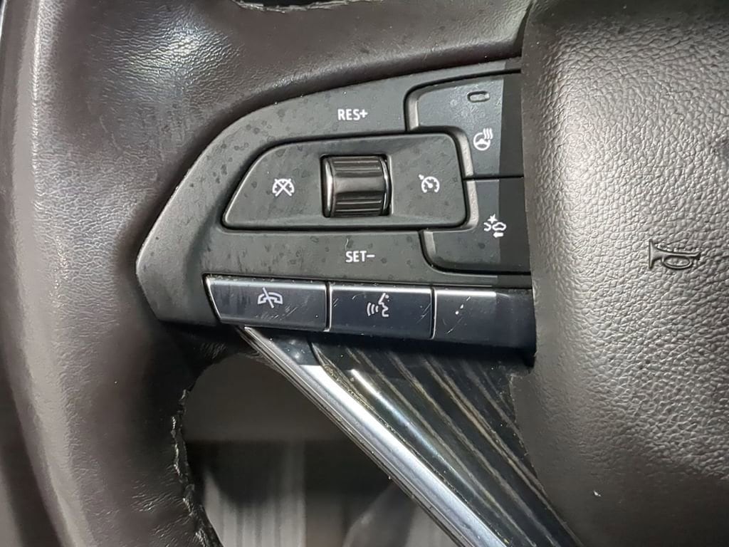 Thumbnail: 2023 Cadillac XT6 - 41