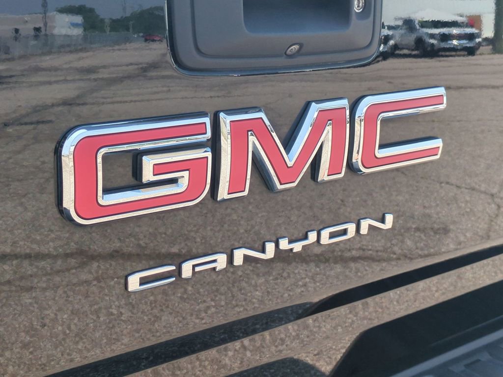 Thumbnail: 2022 GMC Canyon - 11