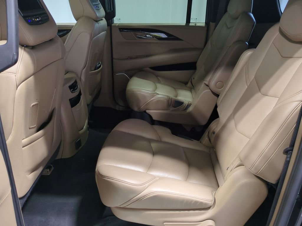 Thumbnail: 2018 Cadillac Escalade - 22