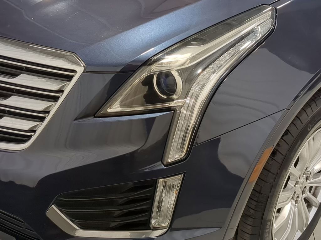 Thumbnail: 2019 Cadillac XT5 - 22