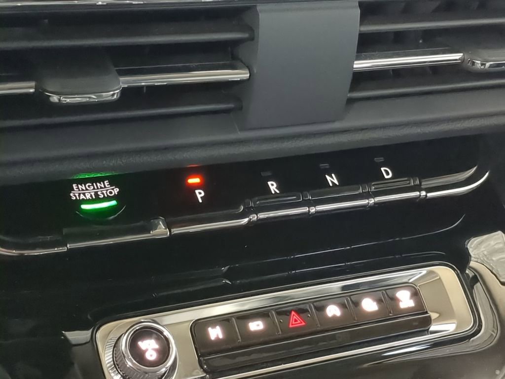 Thumbnail: 2023 Lincoln Corsair - 46