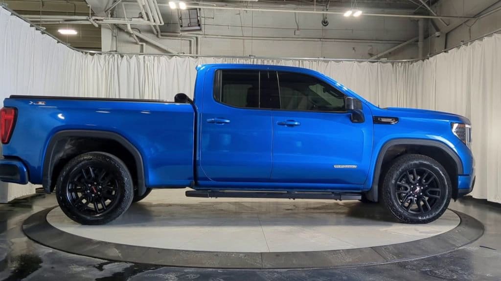 Thumbnail: 2023 GMC Sierra 1500 - 10