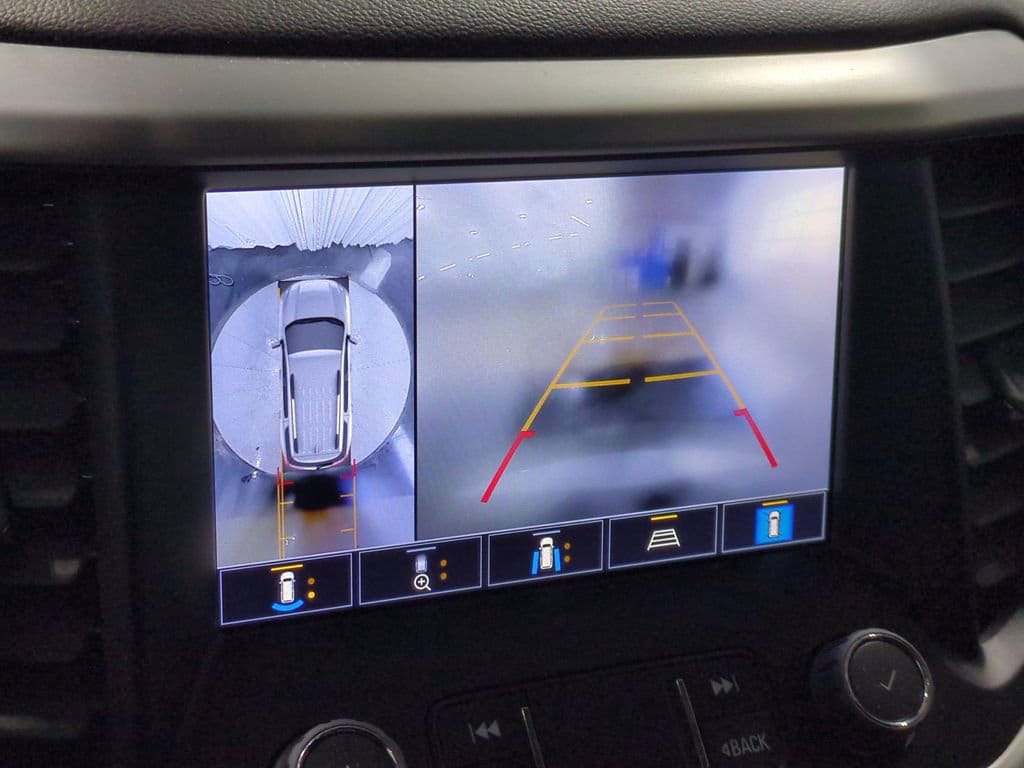 Thumbnail: 2023 GMC Acadia - 36