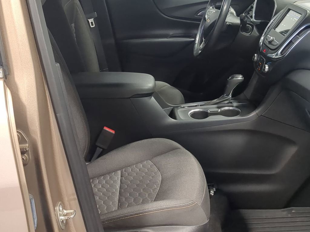 Thumbnail: 2019 Chevrolet Equinox - 27