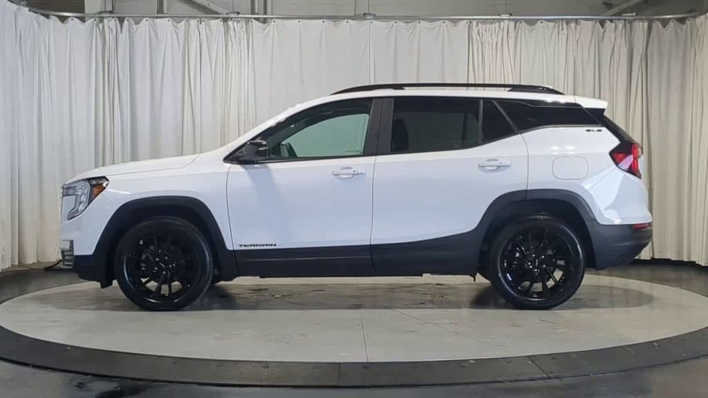Thumbnail: 2023 GMC Terrain - 6