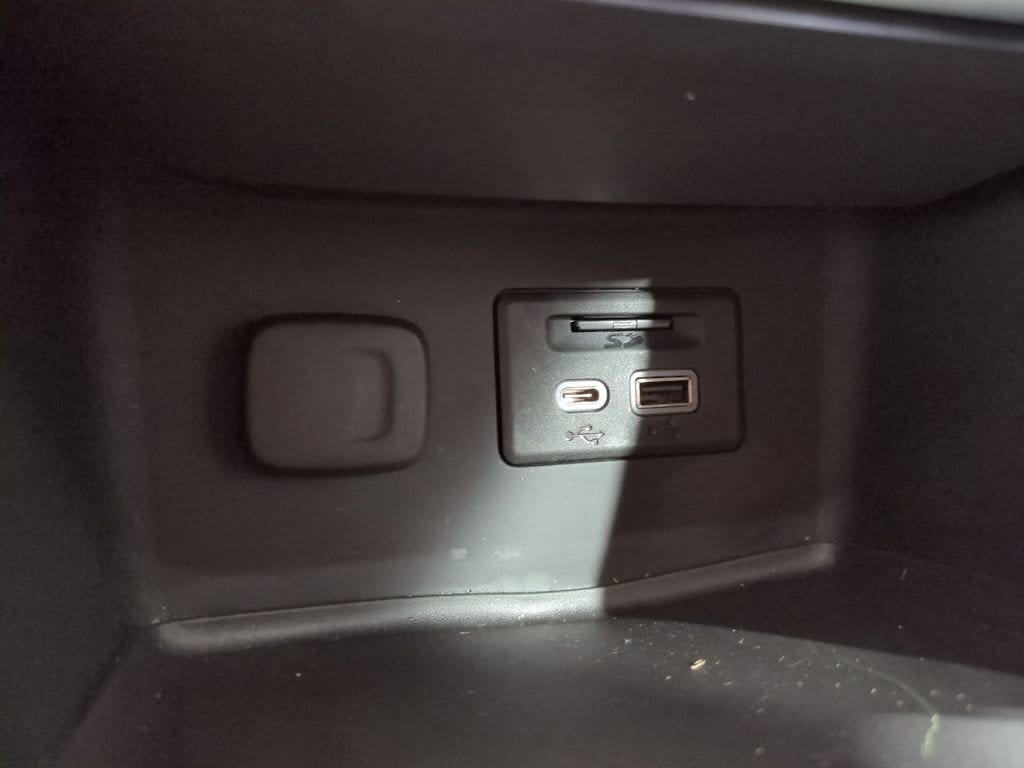 Thumbnail: 2023 GMC Acadia - 39