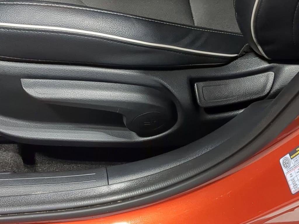 Thumbnail: 2023 Kia Forte - 20