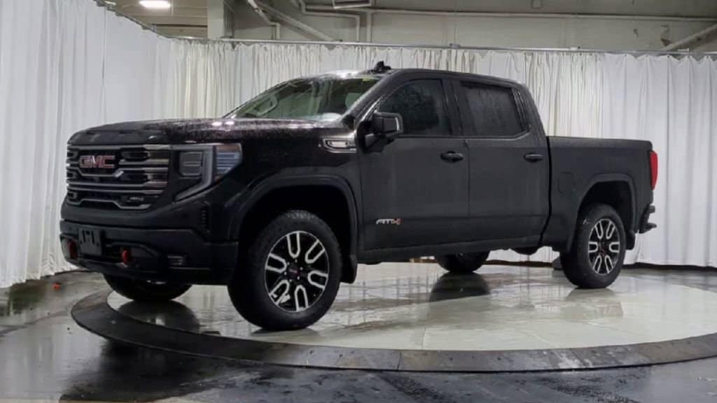 Thumbnail: 2025 GMC Sierra 1500 - 4