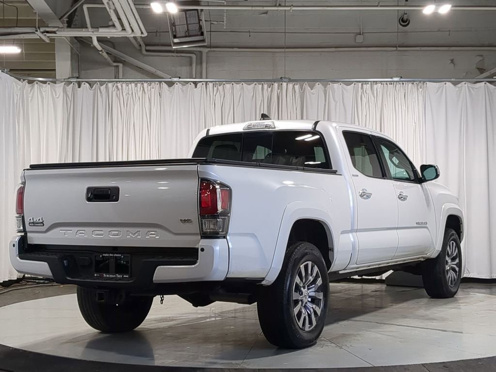 Thumbnail: 2021 Toyota Tacoma - 17