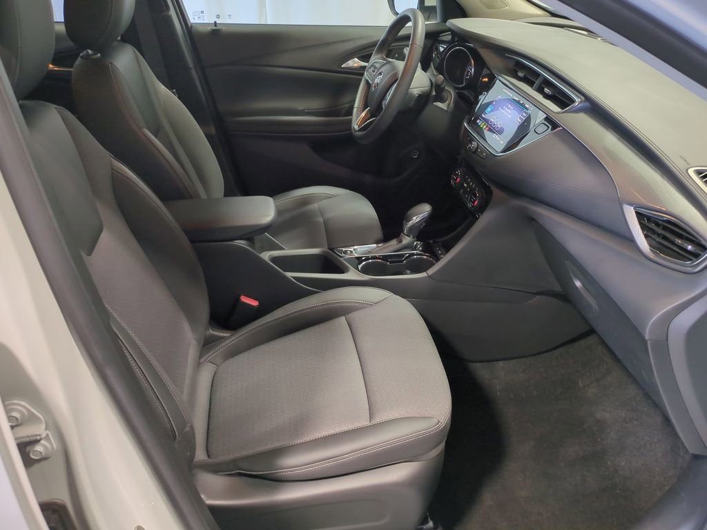Thumbnail: 2022 Buick Encore GX - 21