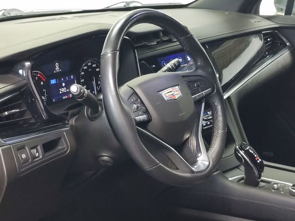 Thumbnail: 2021 Cadillac XT6 - 10