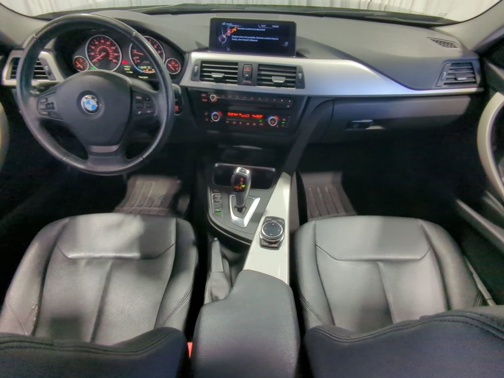Thumbnail: 2014 BMW 3 Series - 18