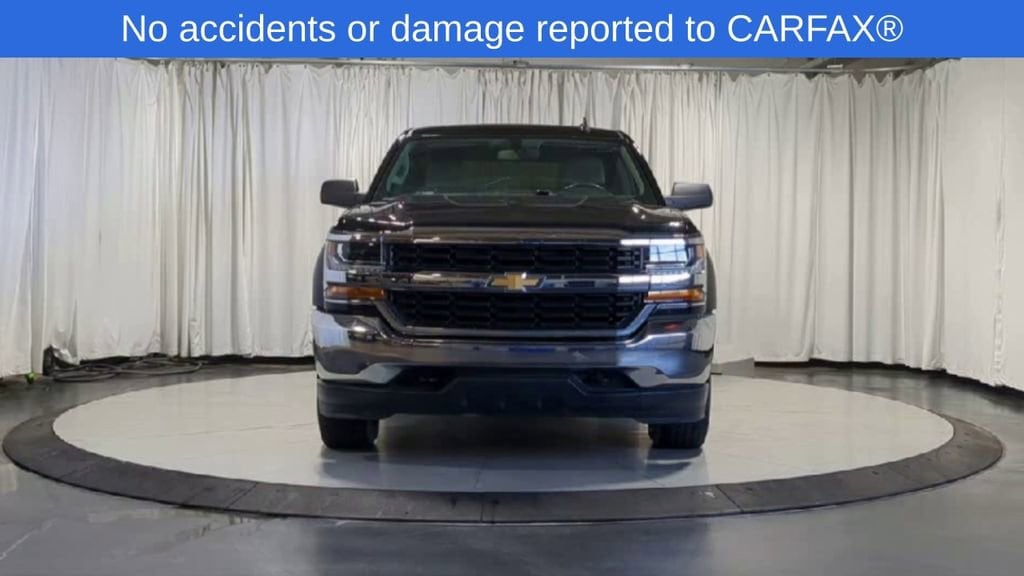 Thumbnail: 2018 Chevrolet Silverado 1500 - 3