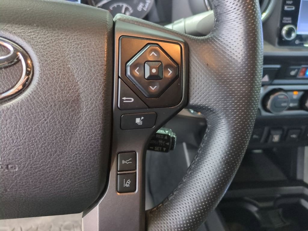 Thumbnail: 2021 Toyota Tacoma - 30