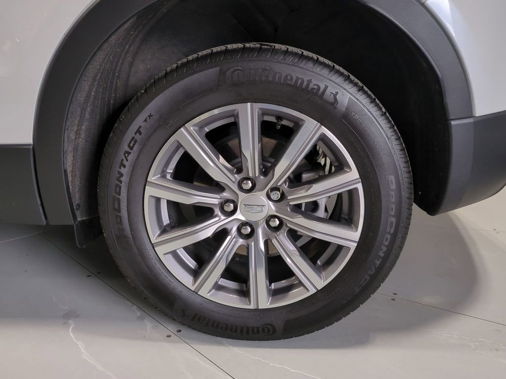 Thumbnail: 2023 Cadillac XT4 - 14