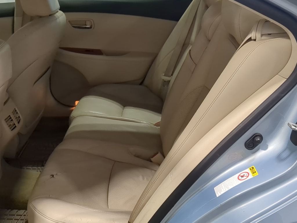 Thumbnail: 2011 Lexus ES - 23