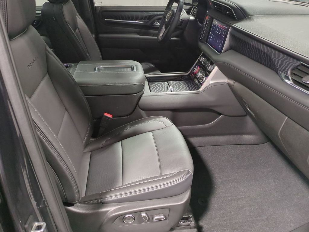 Thumbnail: 2024 GMC Yukon - 28