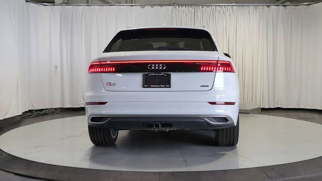 Thumbnail: 2019 Audi Q8 - 9