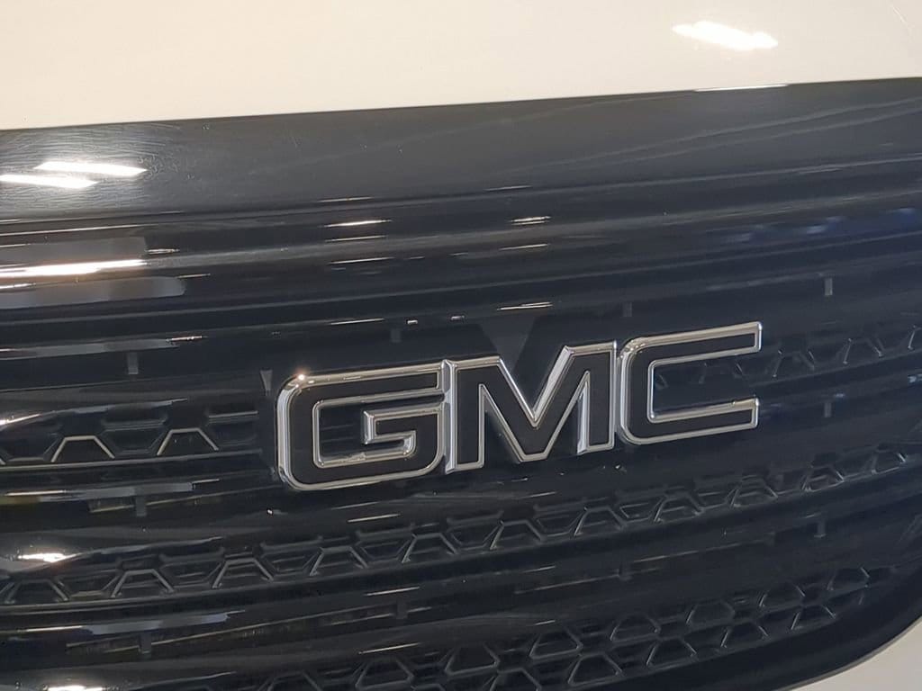 Thumbnail: 2019 GMC Acadia - 15