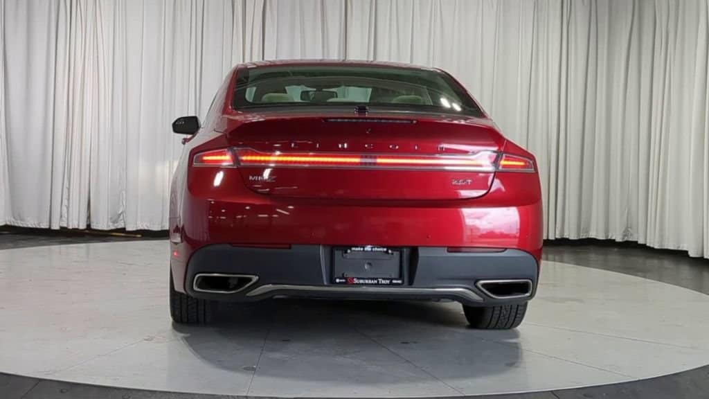 Thumbnail: 2017 Lincoln MKZ - 9