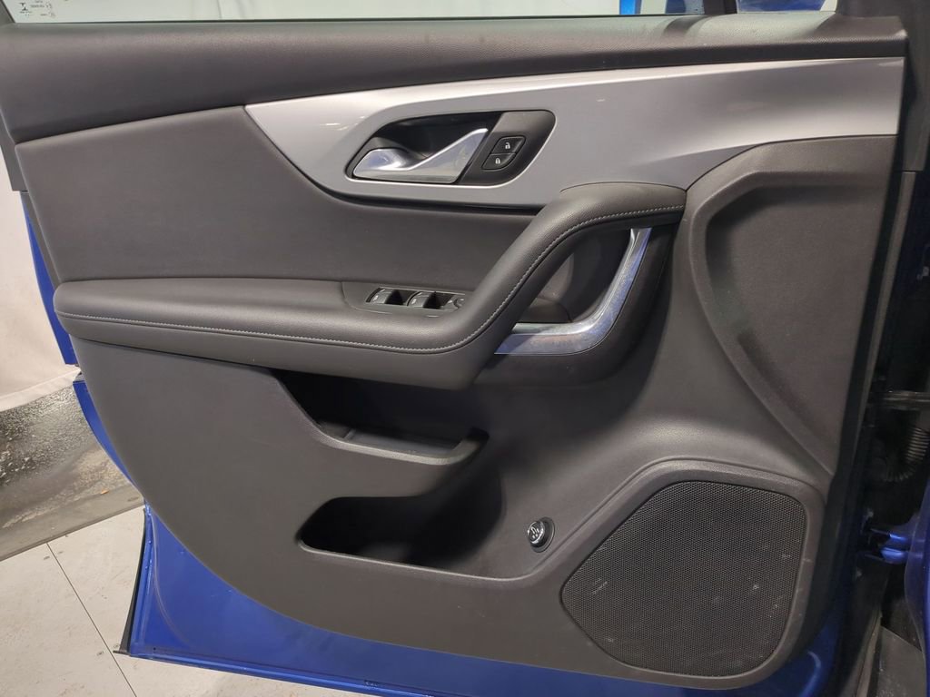 Thumbnail: 2019 Chevrolet Blazer - 37