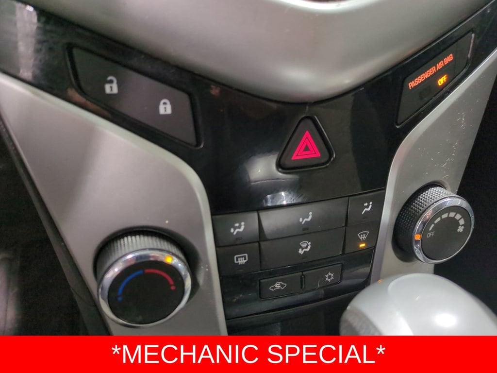 Thumbnail: 2014 Chevrolet Cruze - 27