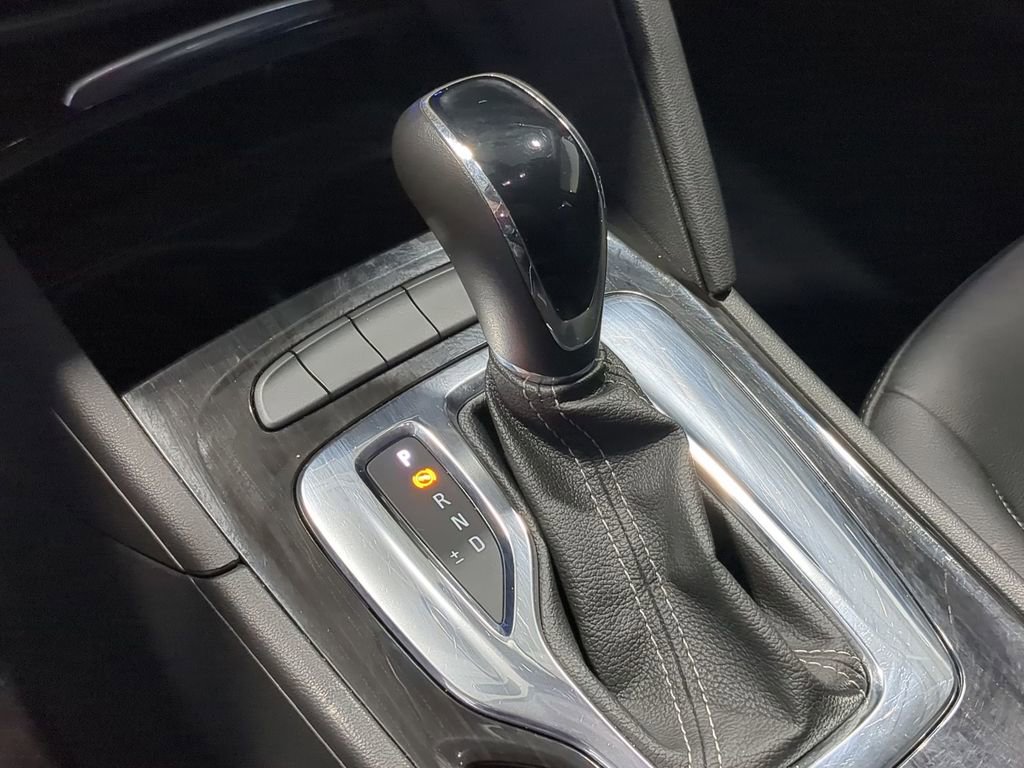 Thumbnail: 2018 Buick Regal - 39