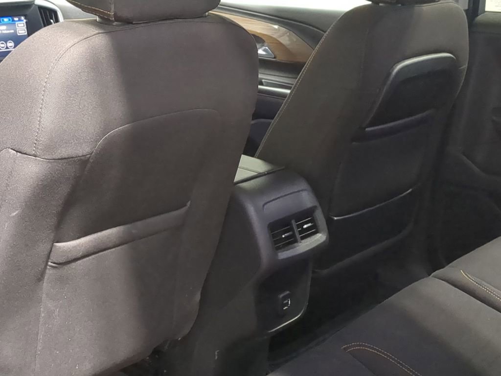 Thumbnail: 2020 GMC Terrain - 31