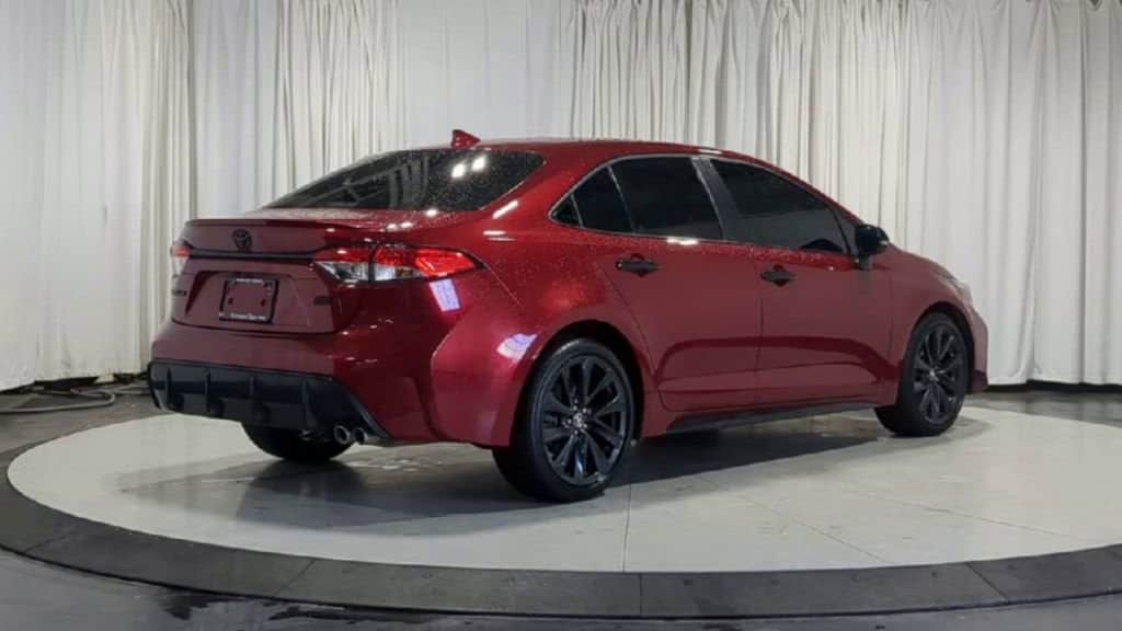 Thumbnail: 2023 Toyota Corolla - 10