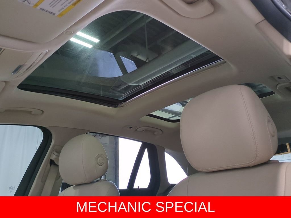 Thumbnail: 2020 Mercedes-Benz GLC - 17