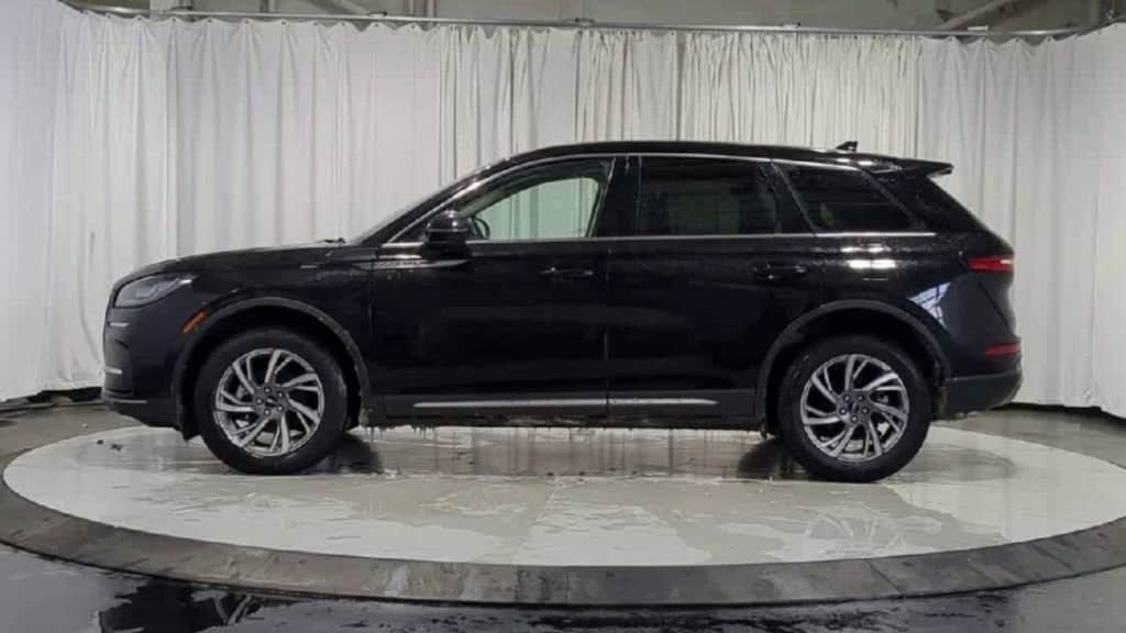 Thumbnail: 2023 Lincoln Corsair - 5