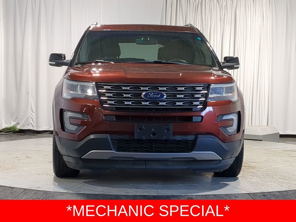 Thumbnail: 2016 Ford Explorer - 17