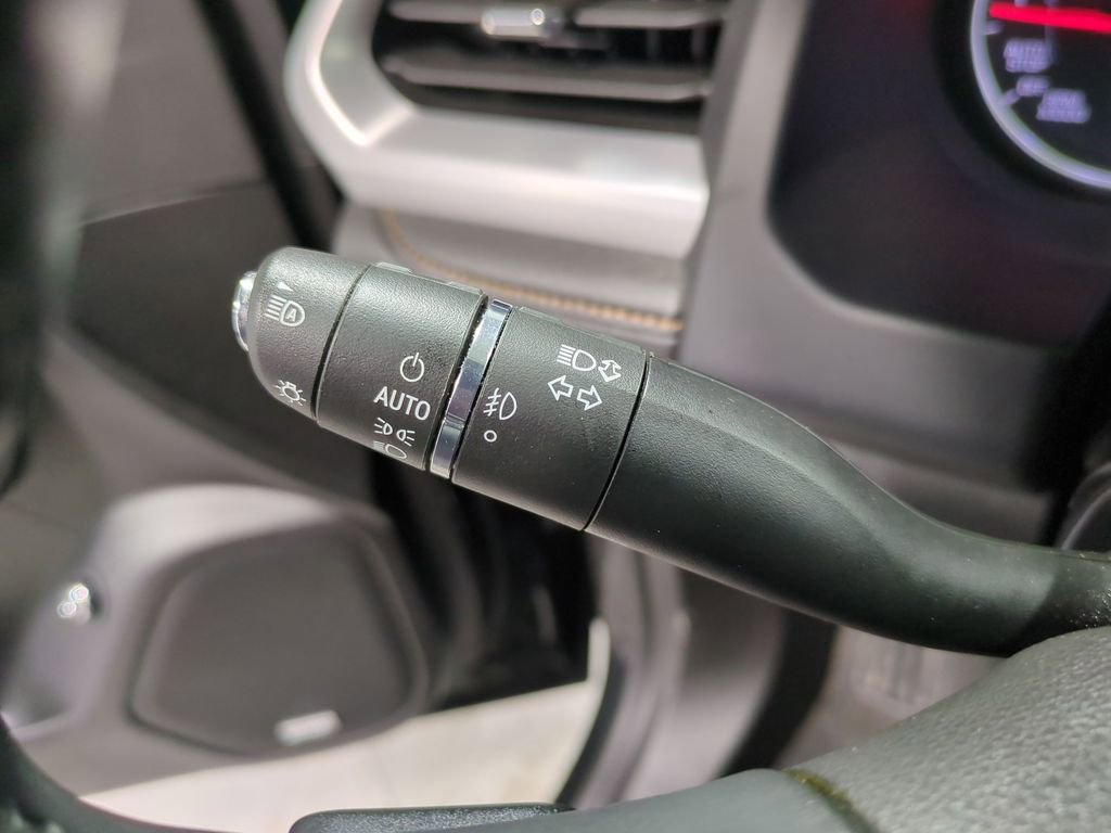 Thumbnail: 2023 GMC Acadia - 32