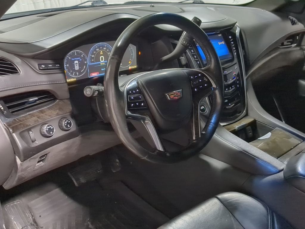 Thumbnail: 2015 Cadillac Escalade - 12