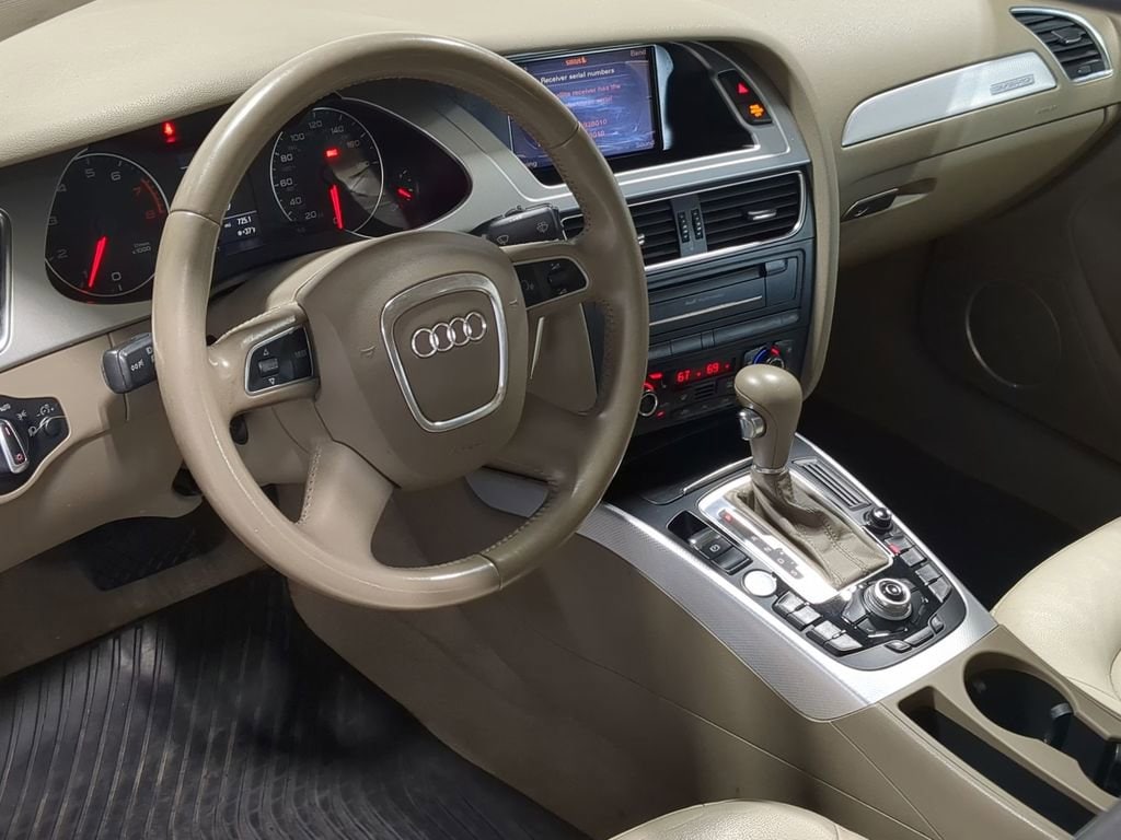 Thumbnail: 2011 Audi A4 - 11