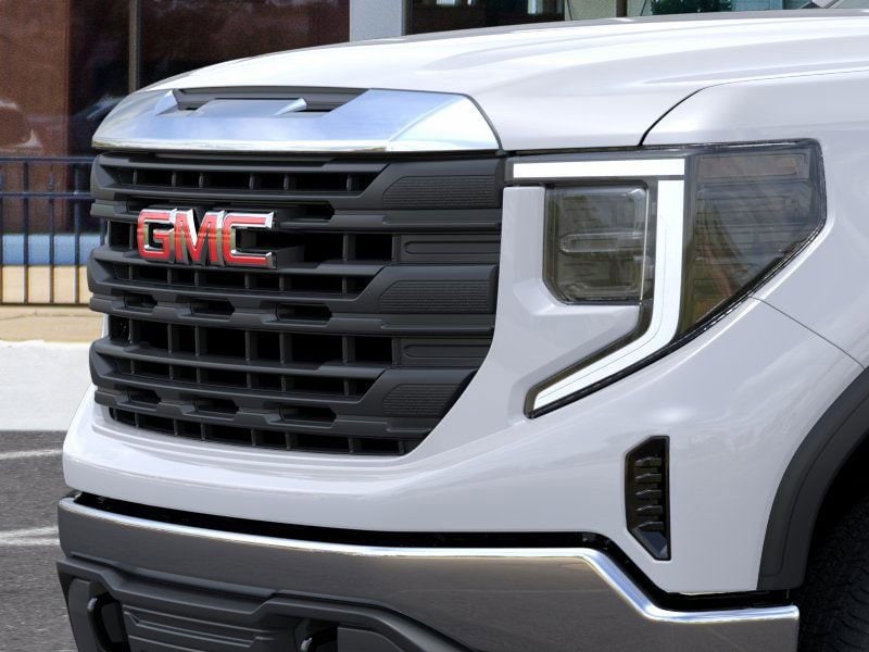2025 GMC Sierra 1500 Pro 13