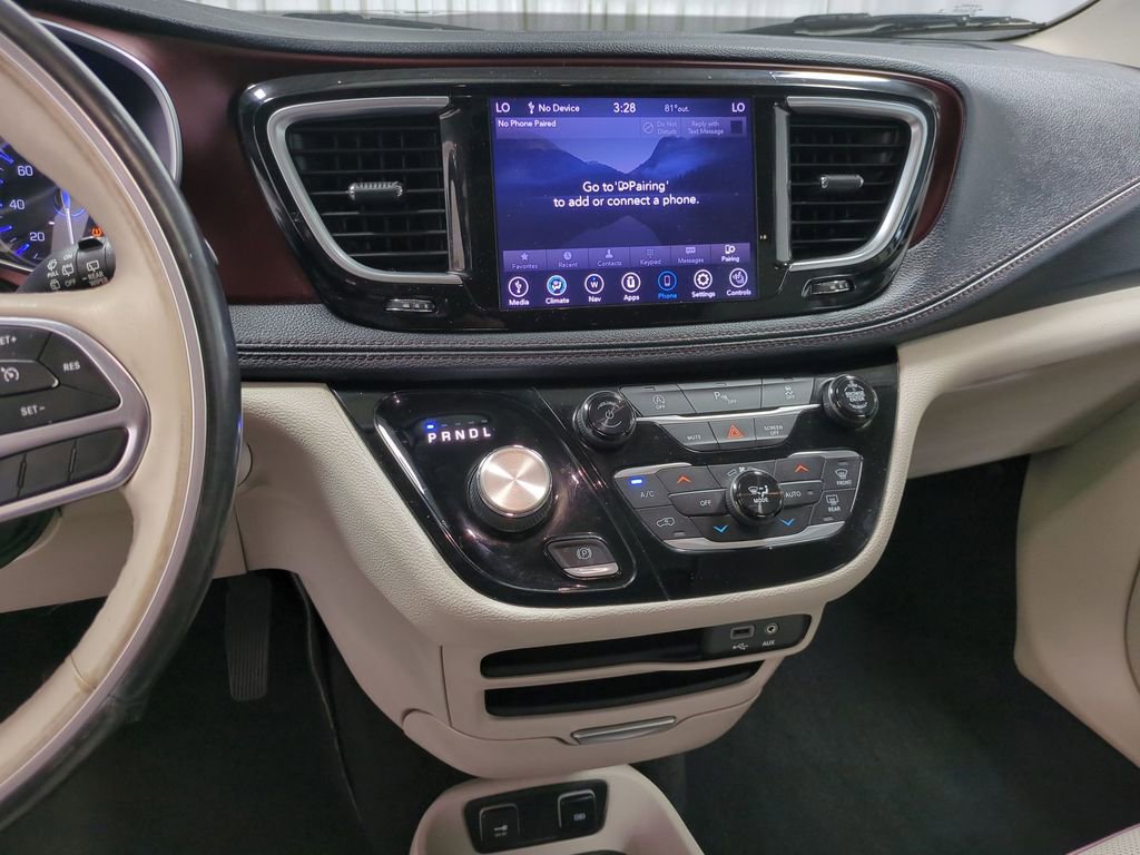 2020 Chrysler Pacifica Limited 25