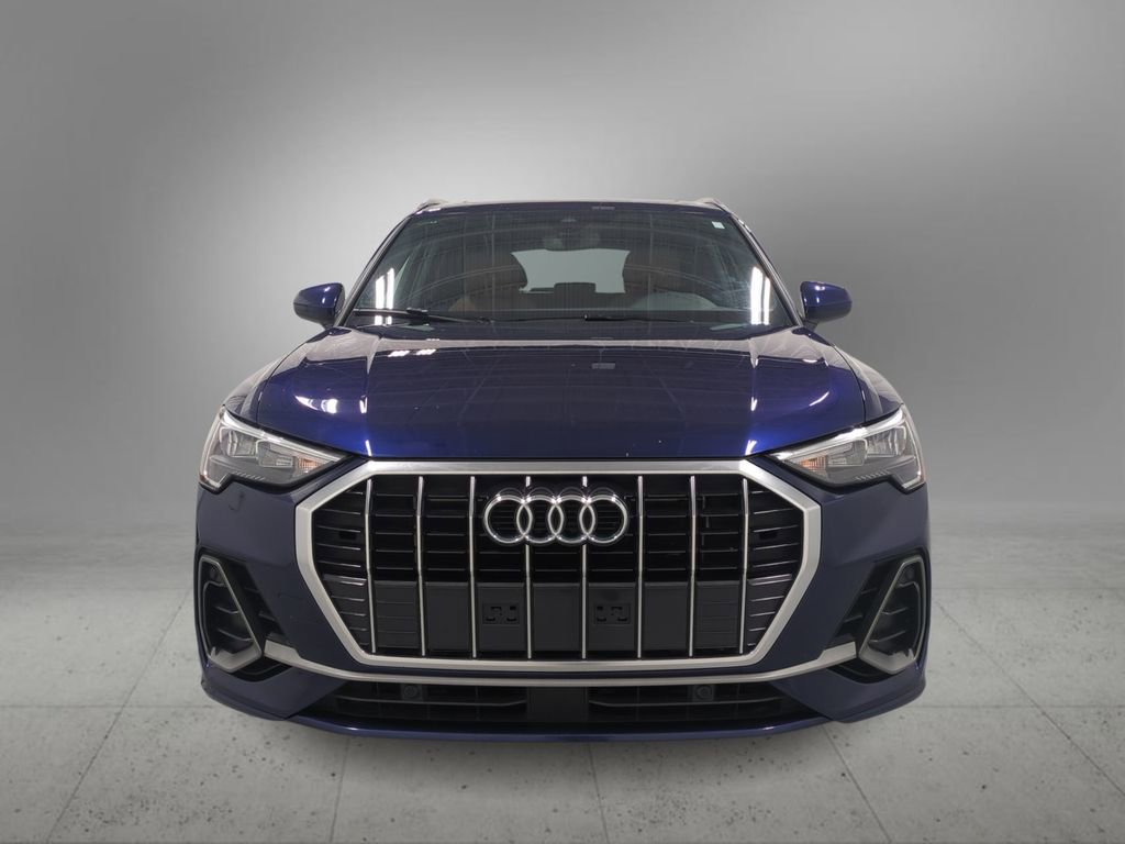2021 Audi Q3 Premium 45 TFSI S line photo 2