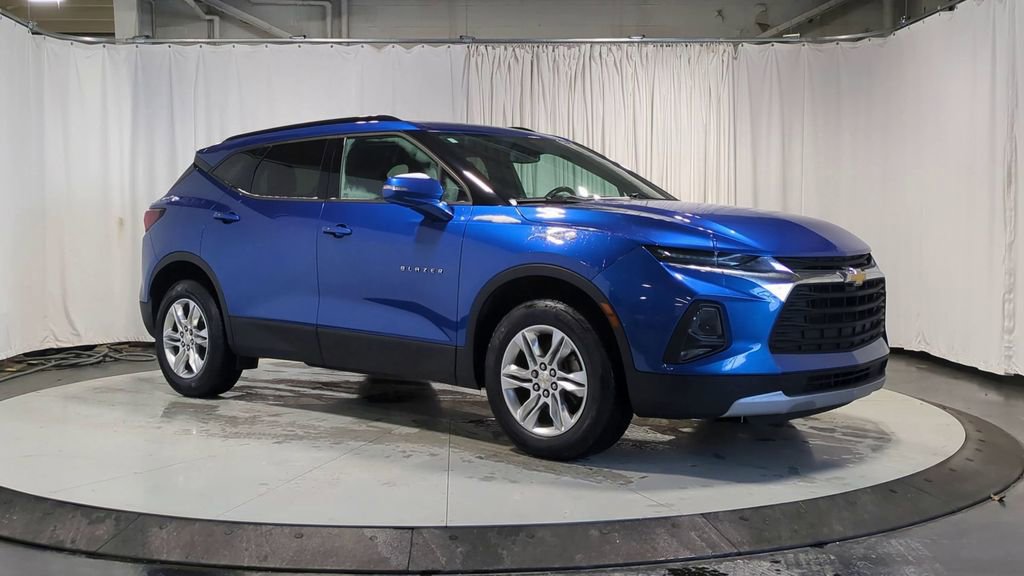 Thumbnail: 2019 Chevrolet Blazer - 3