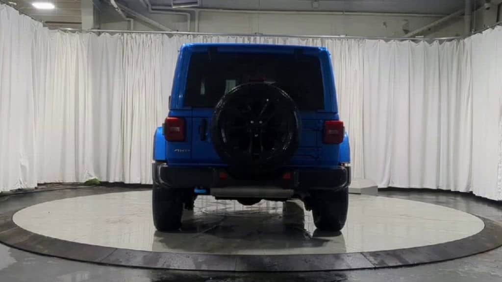 Thumbnail: 2024 Jeep Wrangler - 9