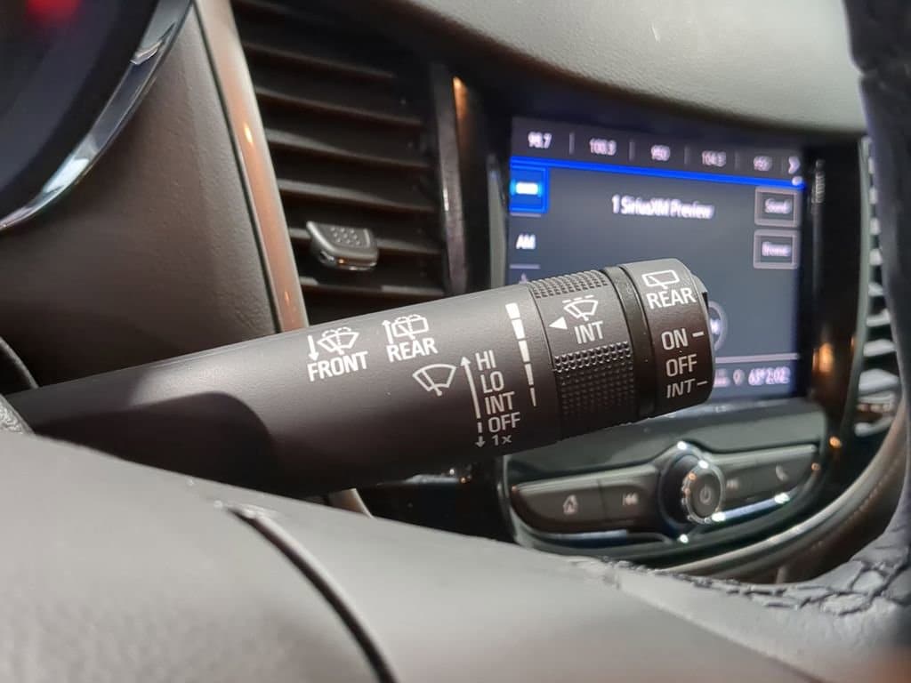 Thumbnail: 2020 Chevrolet Trax - 31