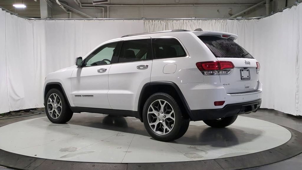 Thumbnail: 2020 Jeep Grand Cherokee - 8