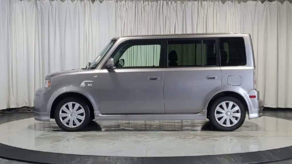 Thumbnail: 2005 Scion xB - 5