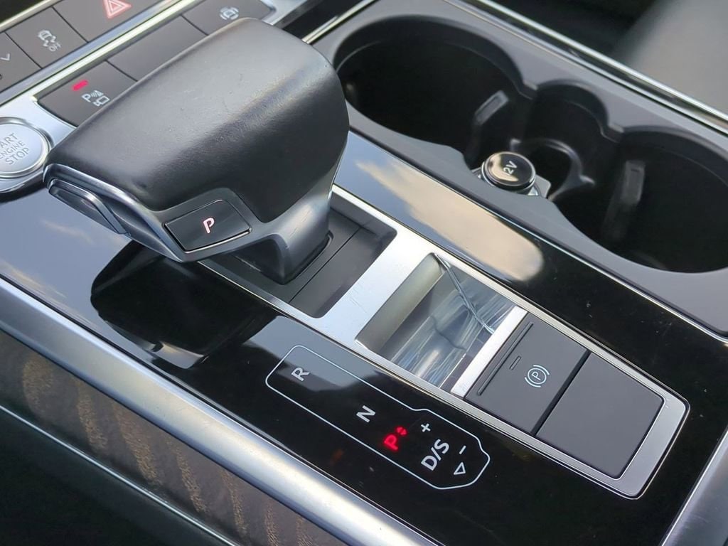 Thumbnail: 2019 Audi Q8 - 41